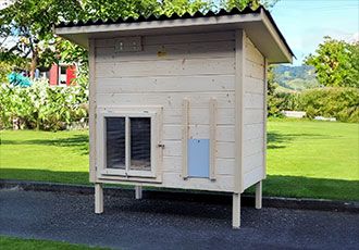 ILFIS Holzbau AG – MINI Hühnerstall / Hühnerhaus